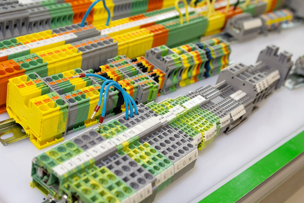 Din rail terminal block for electrical connector. Industry