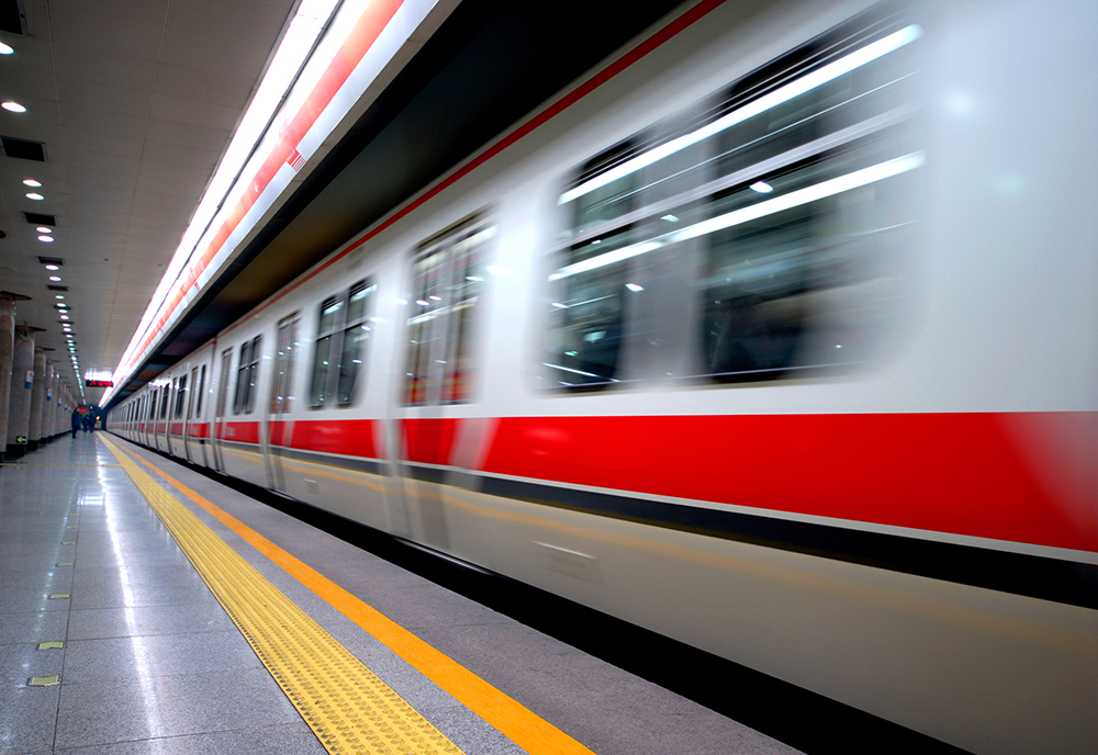 train exterior, subway ligting